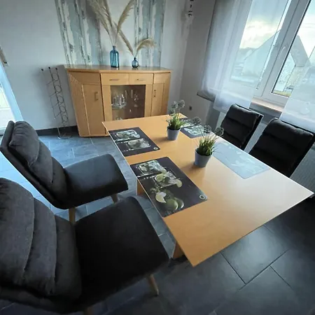 Rhein - Mosel Quartier 4 아파트